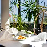 Hotel Beaurivage