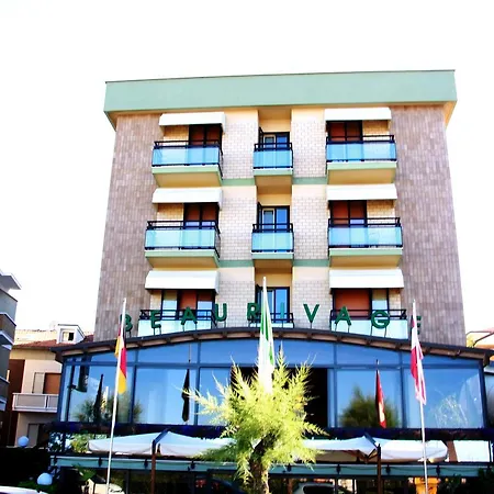 מלון Beaurivage 3*